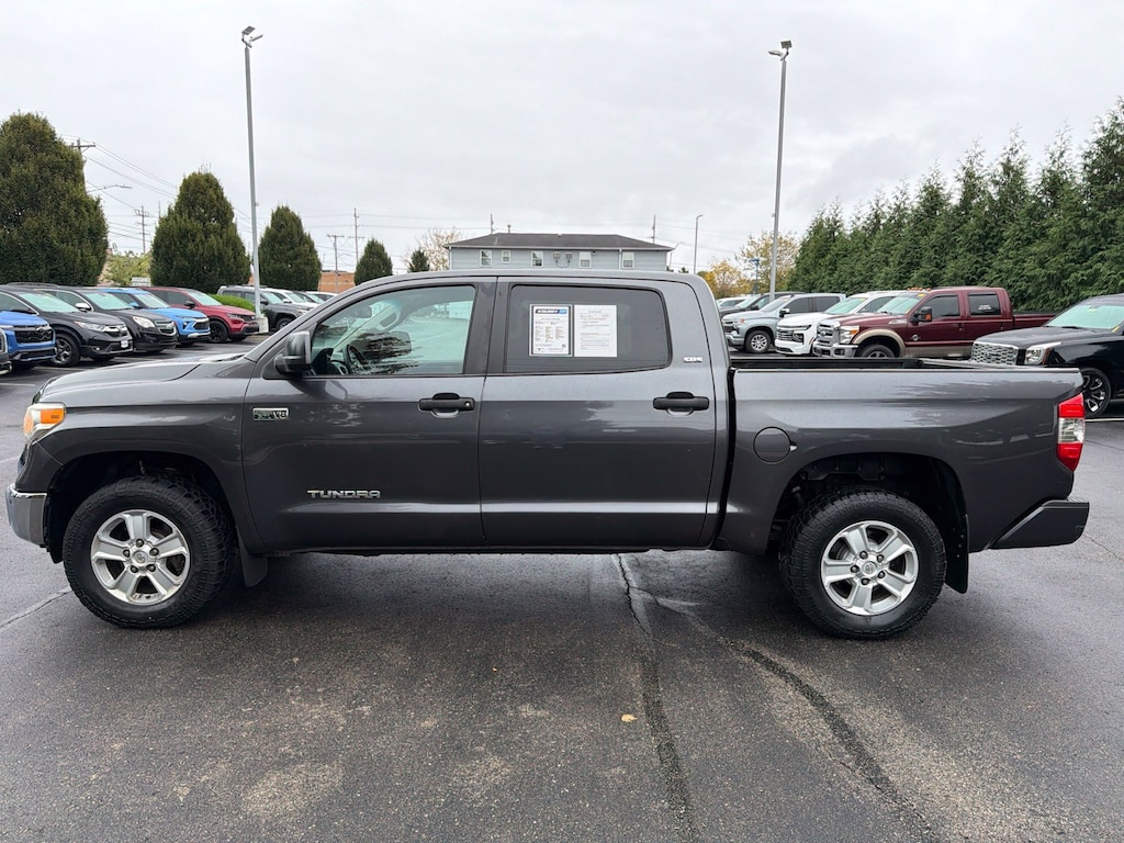 Used 2016 Toyota Tundra SR5 5.7L V8 Truck CrewMax