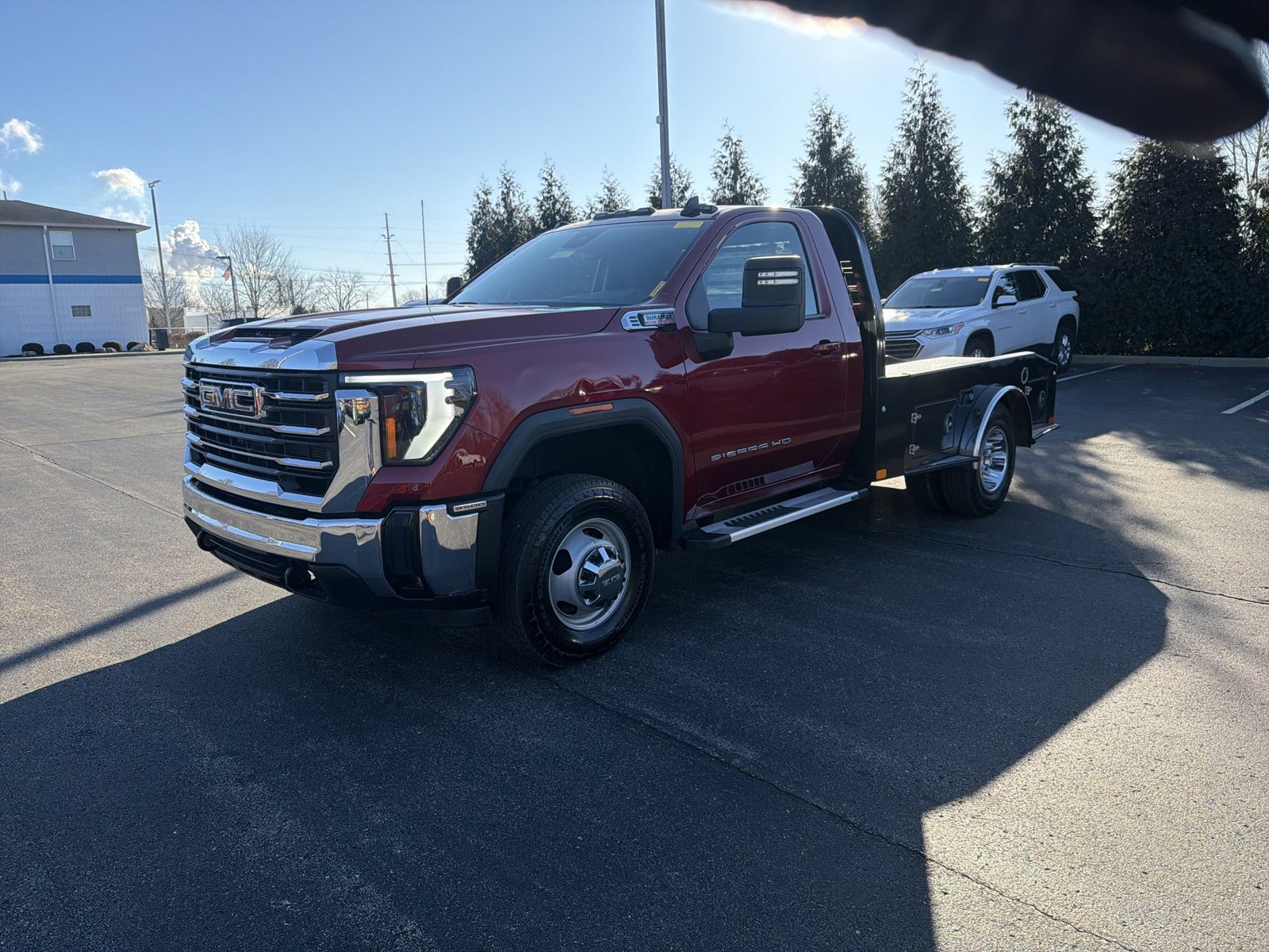 2024 GMC Sierra 3500 Chassis Cab SLE - Photo 4