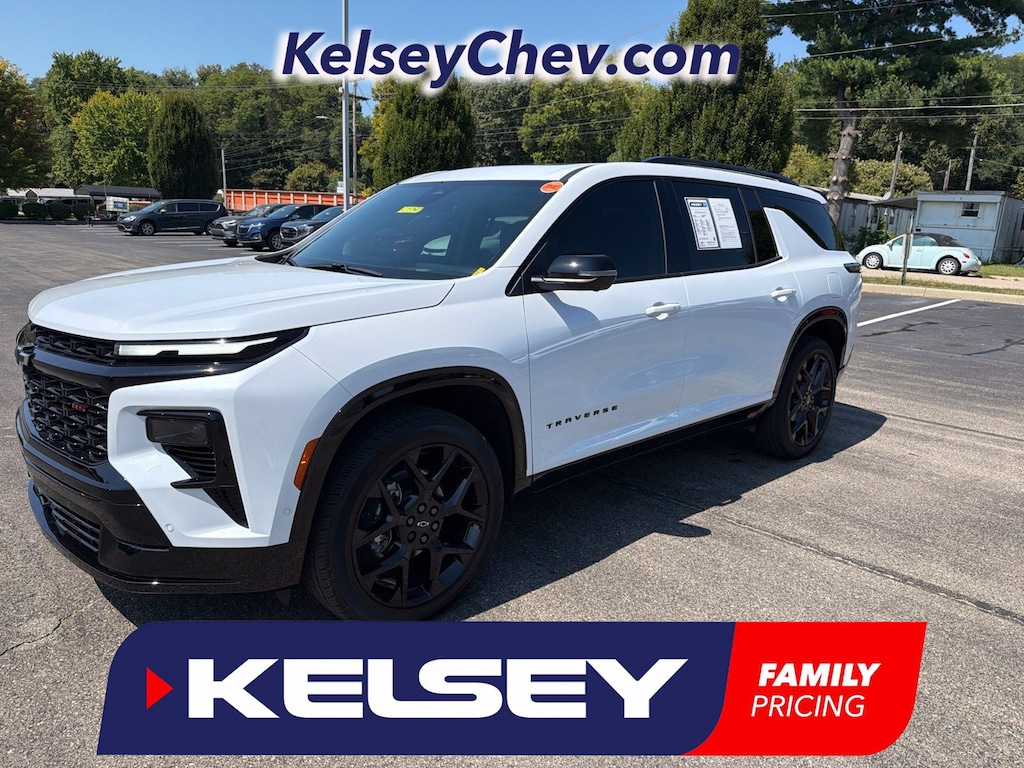 Used 2026 Chevrolet Traverse RS SUV