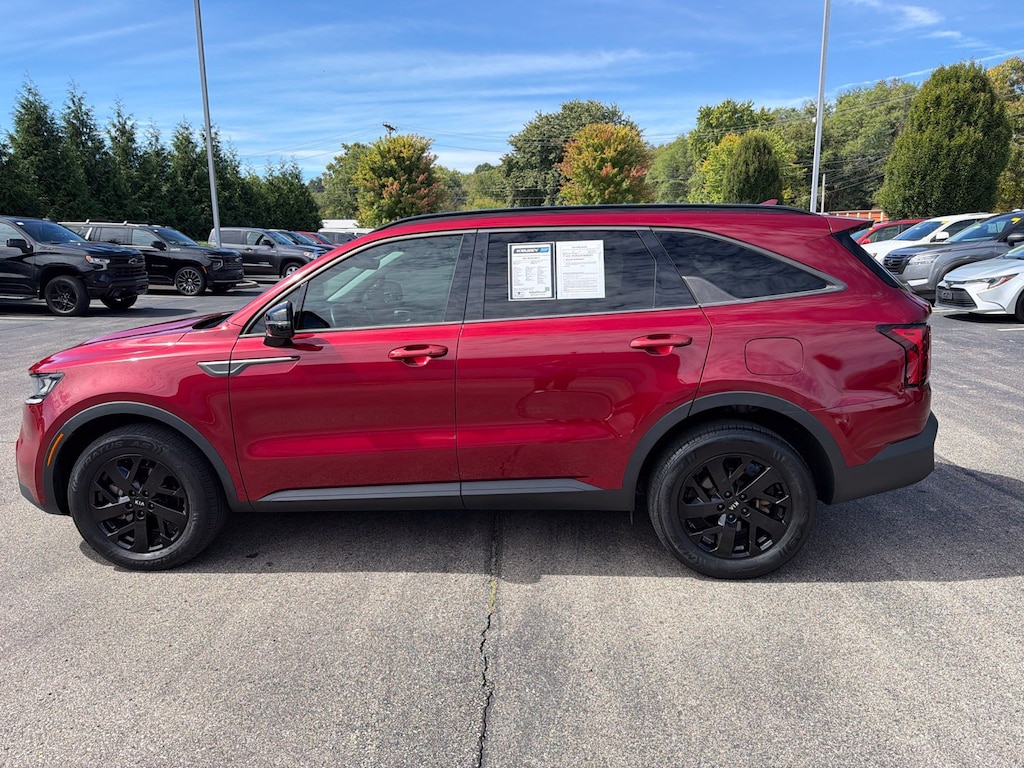 Used 2021 Kia Sorento S SUV