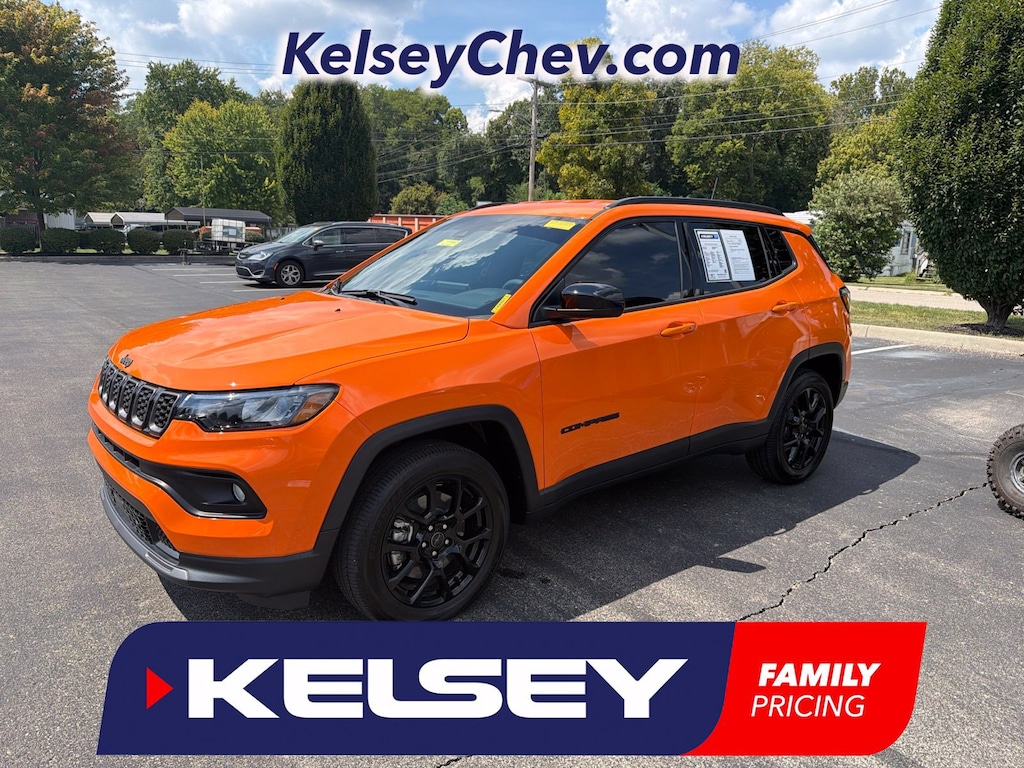 Used 2026 Jeep Compass Latitude Altitude SUV