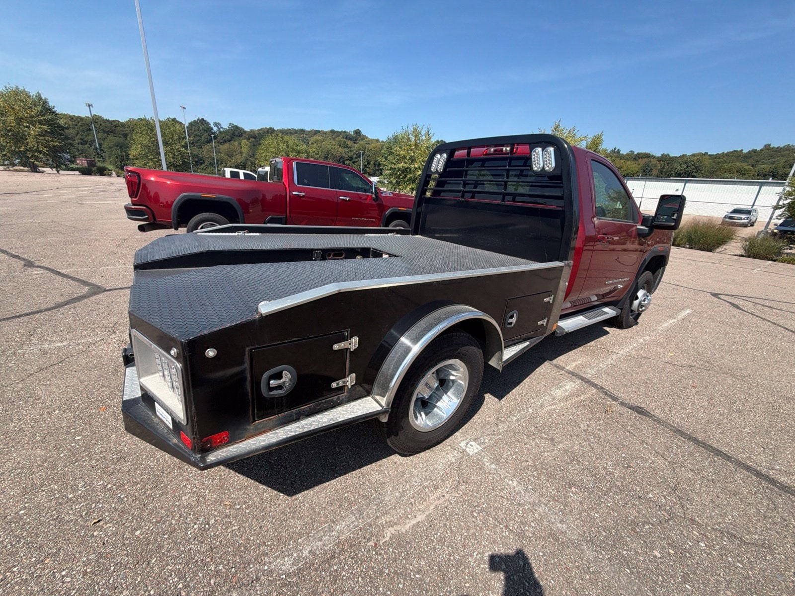 2024 GMC Sierra 3500 Chassis Cab SLE - Photo 24