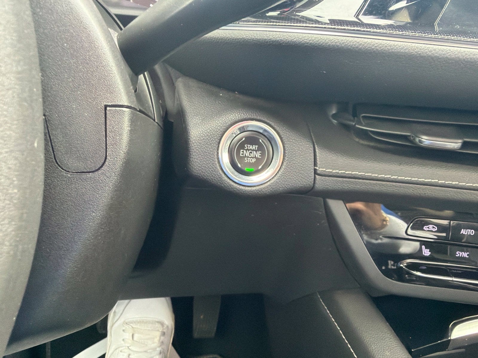 2021 Buick Envision Essence - Photo 17