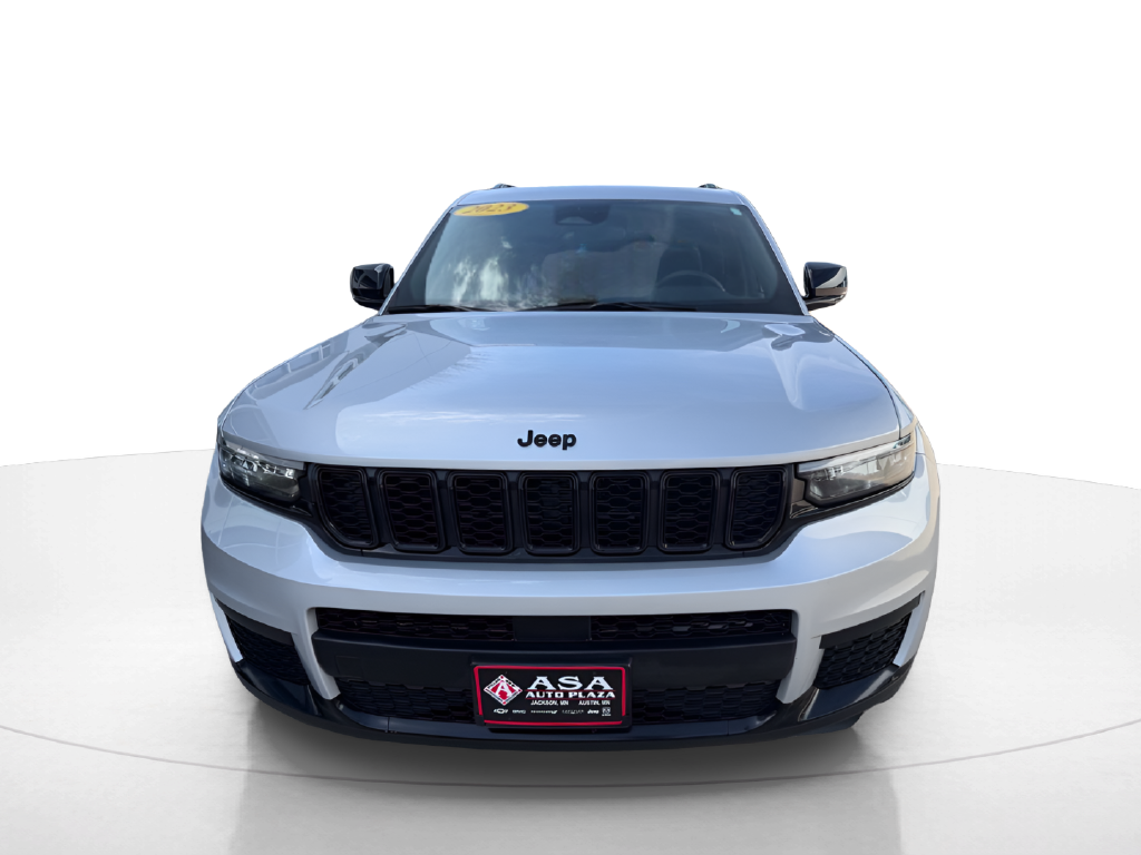 Used 2023 Jeep Grand Cherokee L Laredo SUV