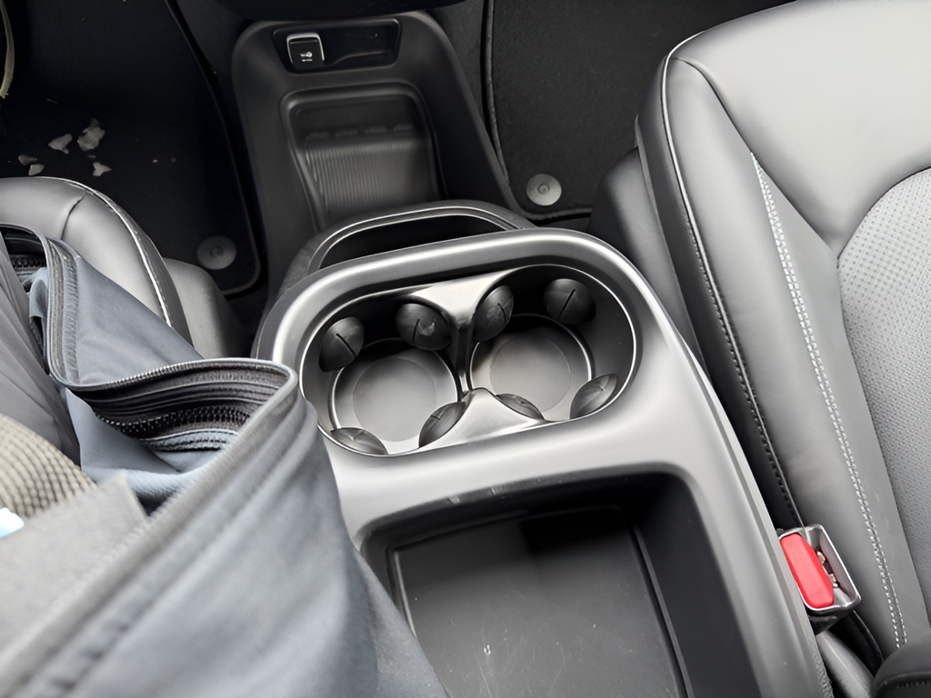 2026 Chrysler Pacifica Select - Photo 25