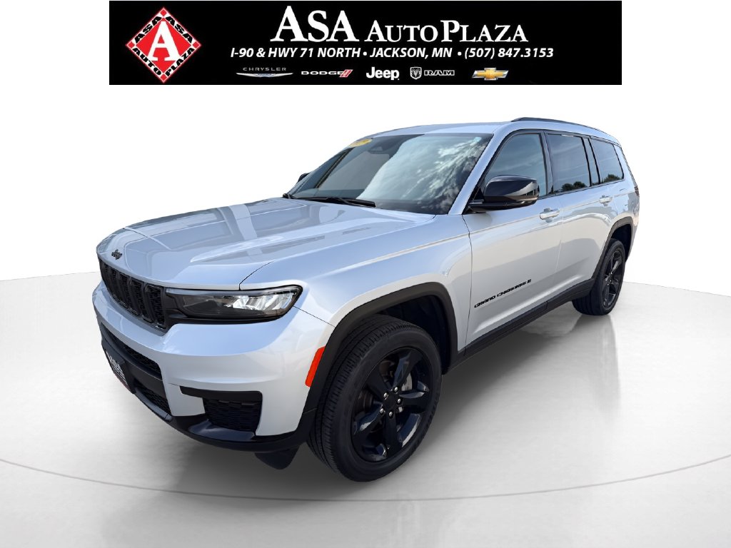 Used 2023 Jeep Grand Cherokee L Laredo SUV