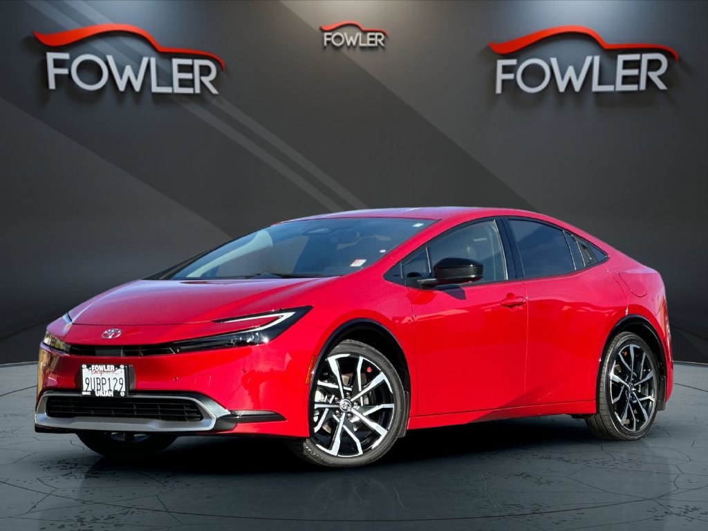 Used 2025 Toyota Prius Plug-In Hybrid XSE Hatchback
