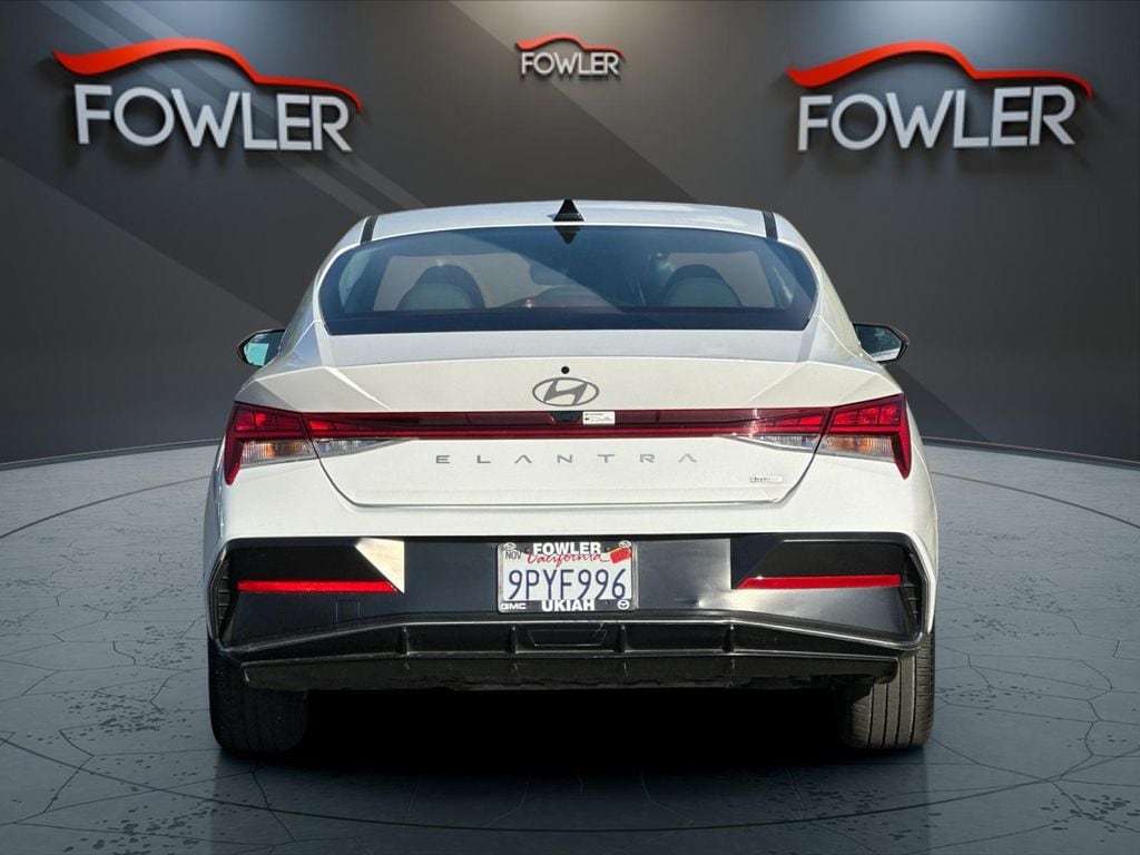 Used 2025 Hyundai Elantra Hybrid Limited Sedan