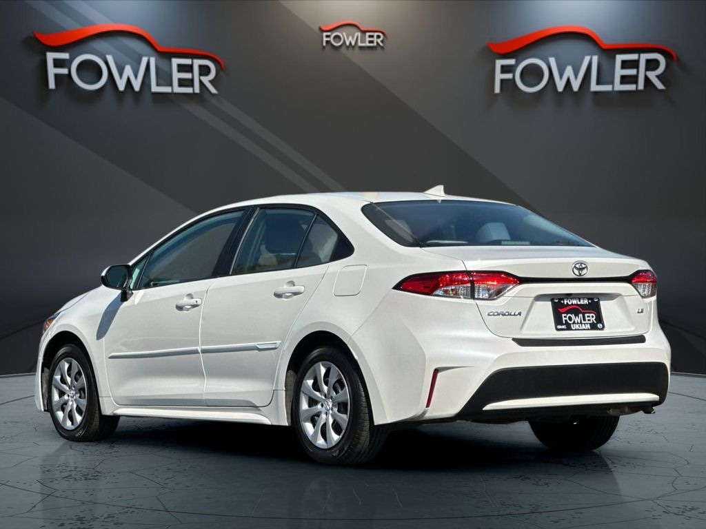 Used 2020 Toyota Corolla LE Sedan