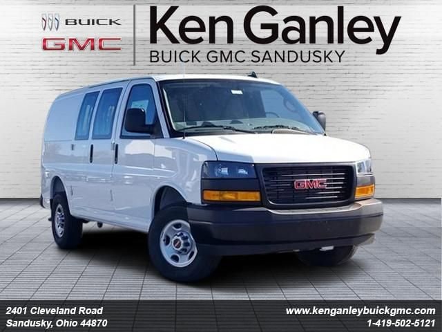 2025 GMC Savana Cargo
