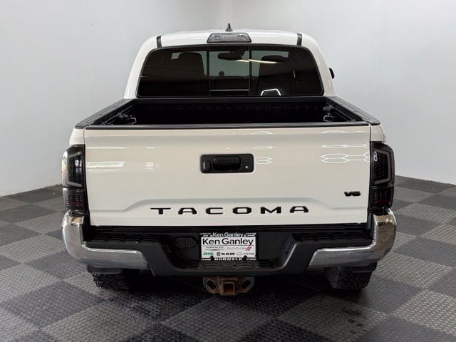 2019 Toyota Tacoma TRD Off Road - Photo 10