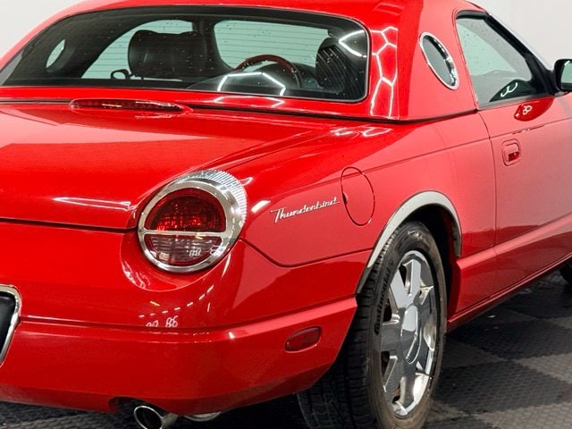 2002 Ford Thunderbird Deluxe - Photo 10