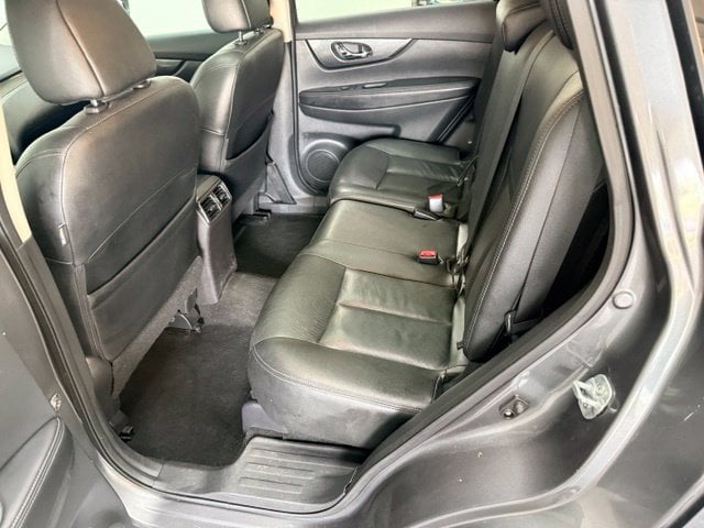 2016 Nissan Rogue SL - Photo 32