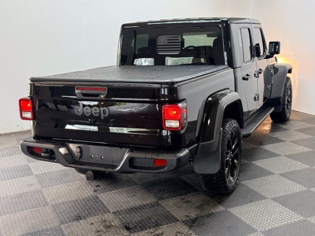 2025 Jeep Gladiator Nighthawk - Photo 12