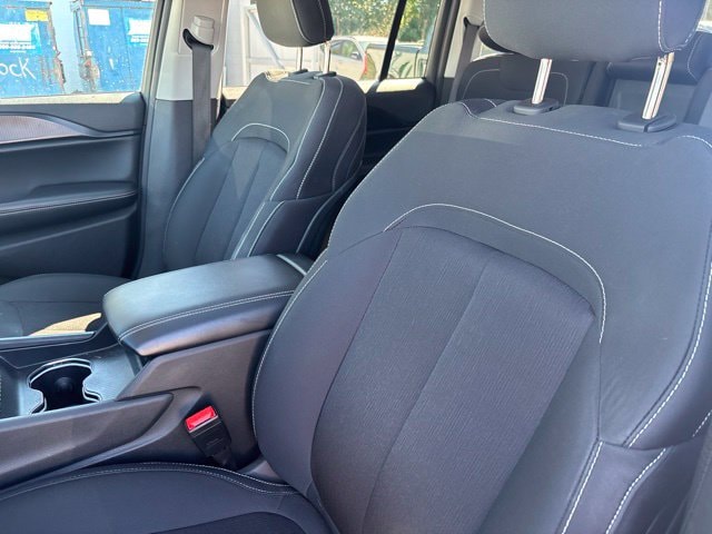 2023 Jeep Grand Cherokee Laredo - Photo 36