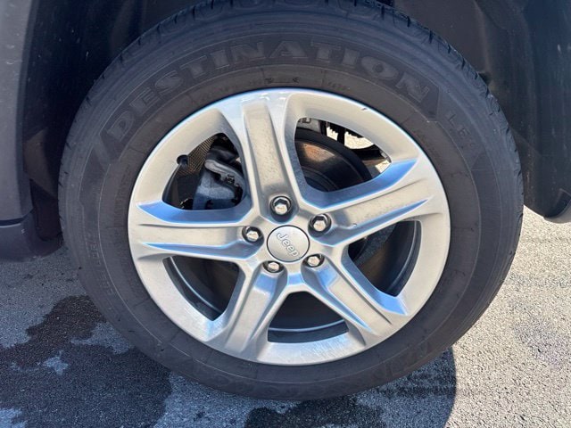 2023 Jeep Compass Latitude - Photo 6