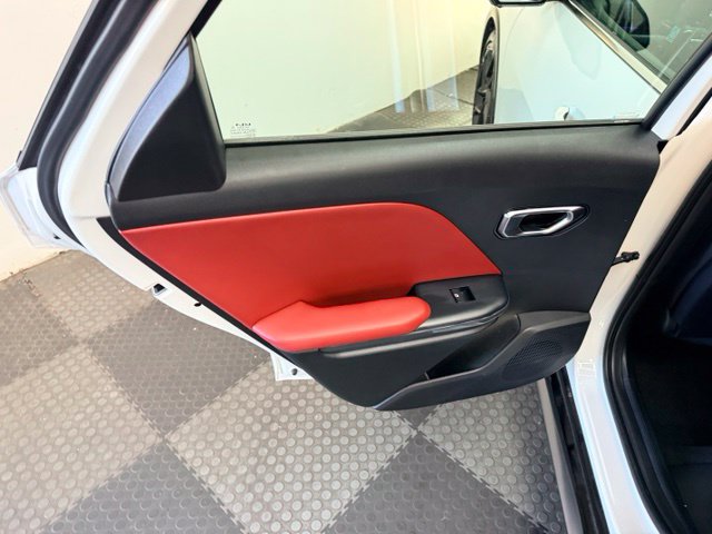 2025 Kia K4 GT-Line Turbo - Photo 35