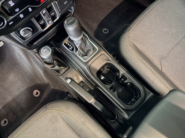 2025 Jeep Gladiator Nighthawk - Photo 27