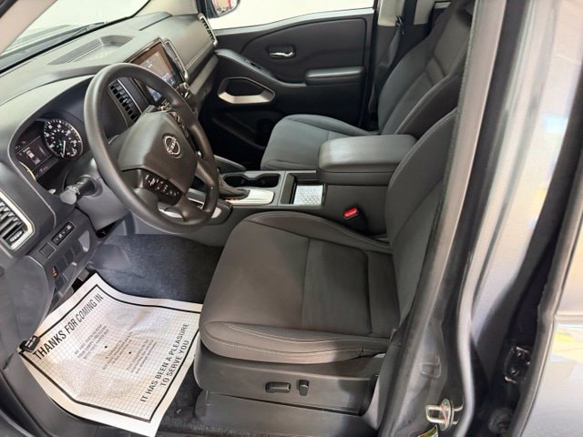 2023 Nissan Frontier SV - Photo 13