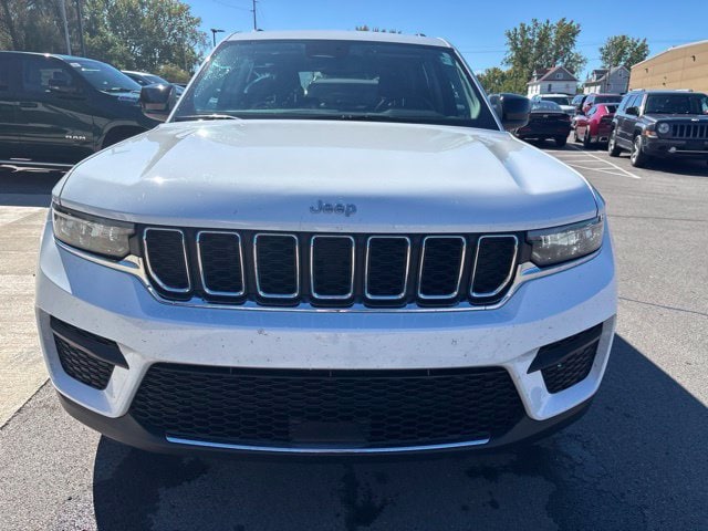2023 Jeep Grand Cherokee Laredo - Photo 19