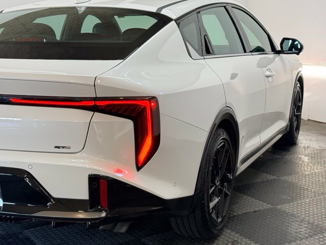 2025 Kia K4 GT-Line Turbo - Photo 12