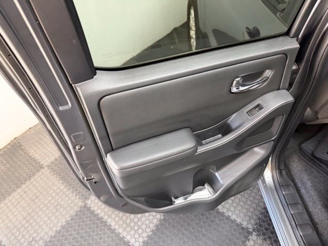 2023 Nissan Frontier SV - Photo 30