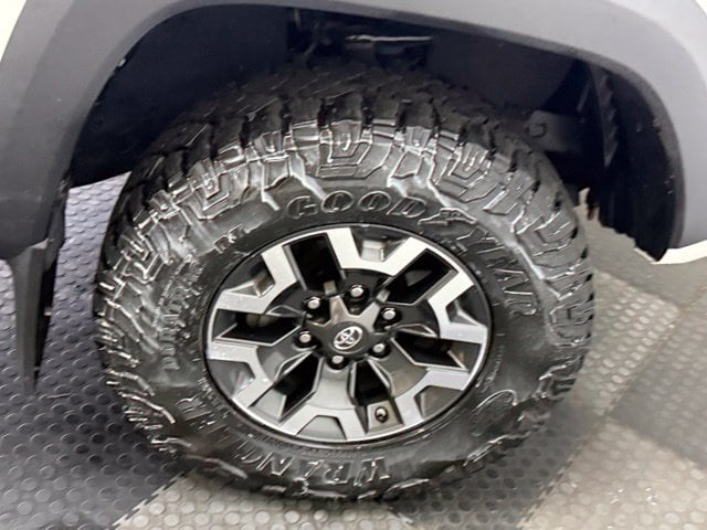 2019 Toyota Tacoma TRD Off Road - Photo 13