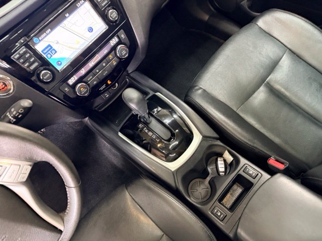 2016 Nissan Rogue SL - Photo 24