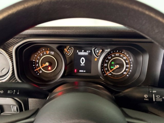 2025 Jeep Gladiator Nighthawk - Photo 23