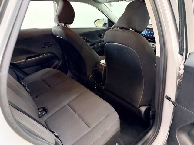 2024 Hyundai Kona SE - Photo 40