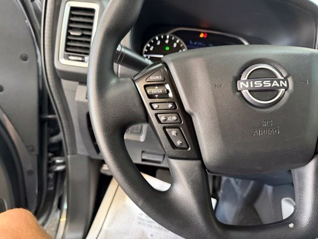 2023 Nissan Frontier SV - Photo 20