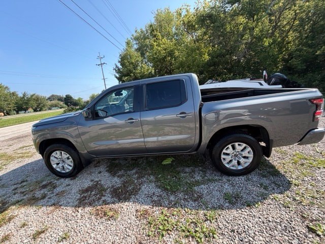 2023 Nissan Frontier SV - Photo 11