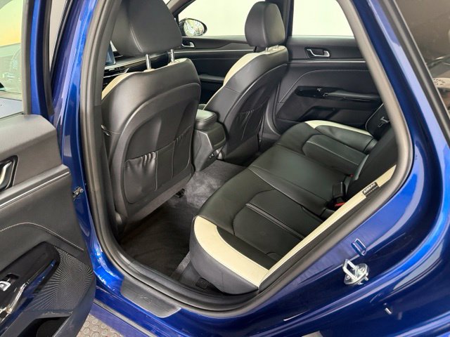2025 Kia K5 GT-Line - Photo 33