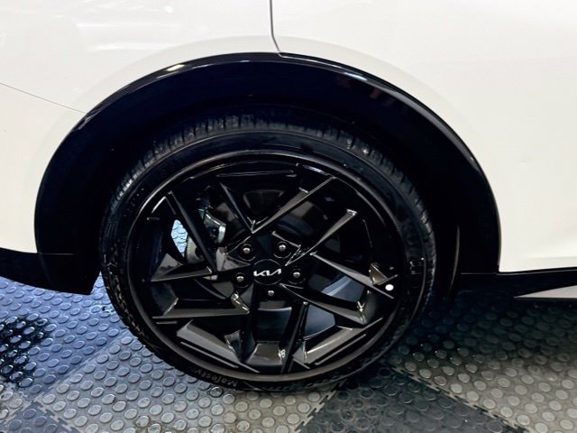 2025 Kia K4 GT-Line Turbo - Photo 44