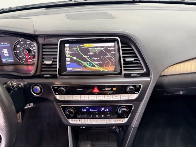 2018 Hyundai Sonata Limited - Photo 24