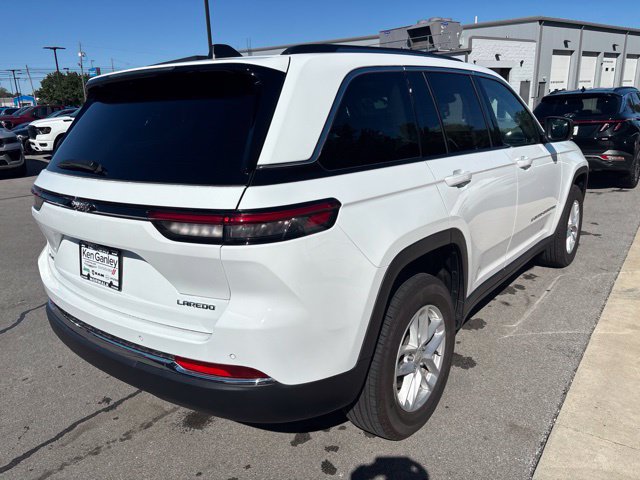 2023 Jeep Grand Cherokee Laredo - Photo 12