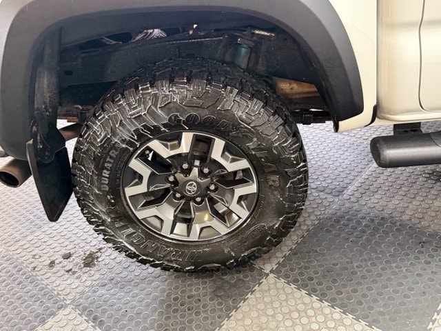 2019 Toyota Tacoma TRD Off Road - Photo 12