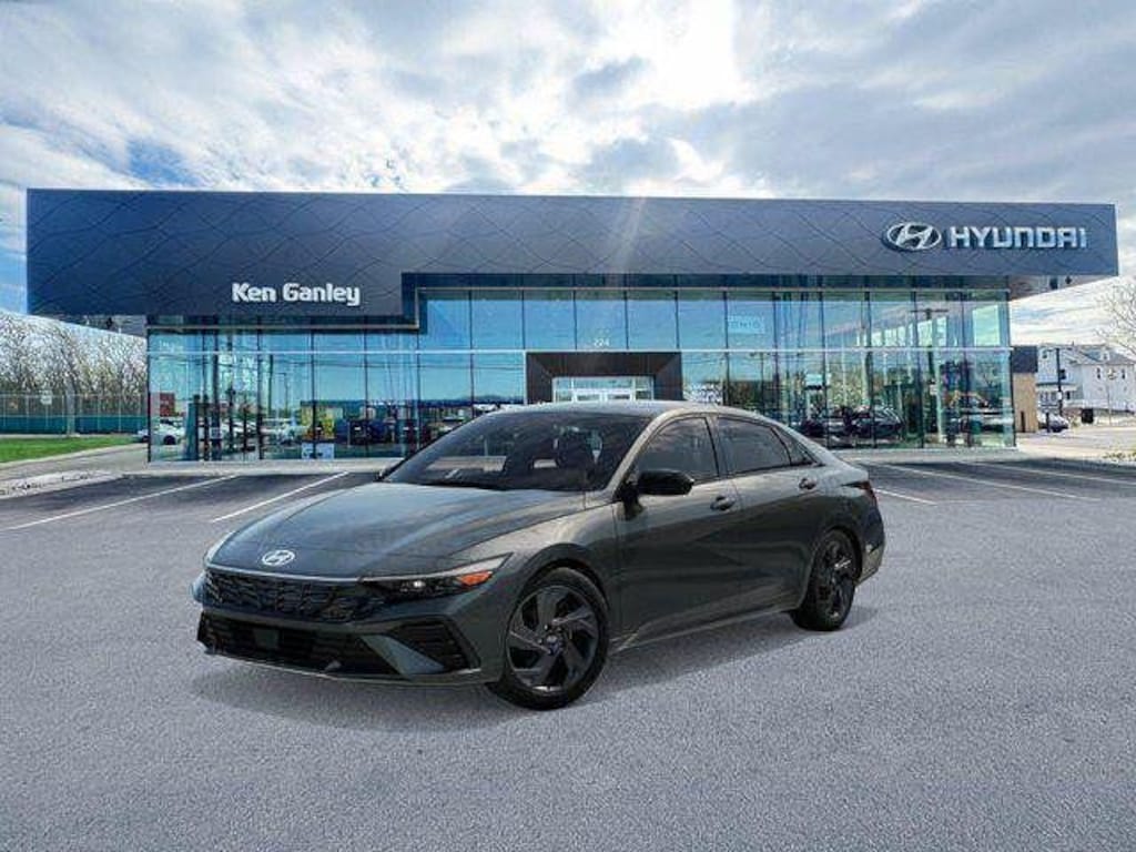 New 2026 Hyundai Elantra SEL Sport Sedan