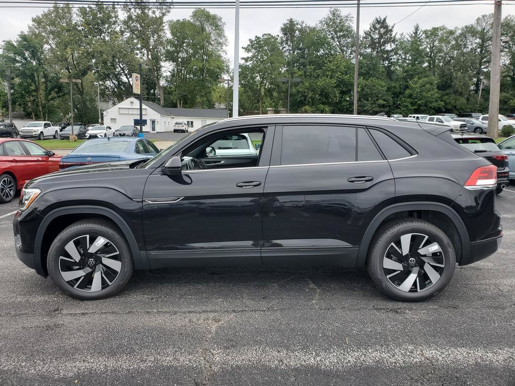 New 2026 Volkswagen Atlas Cross Sport SE w/Technology SUV