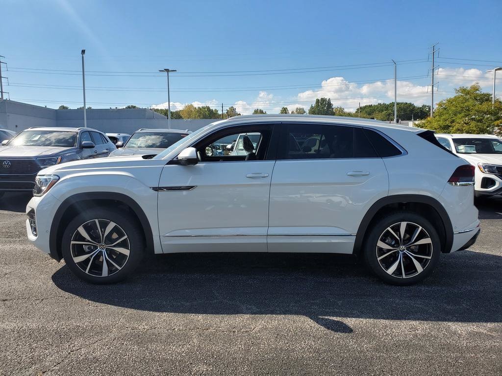 New 2026 Volkswagen Atlas Cross Sport SEL Premium R-Line SUV