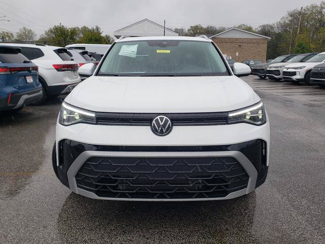 New 2026 Volkswagen Taos 1.5T SE SUV