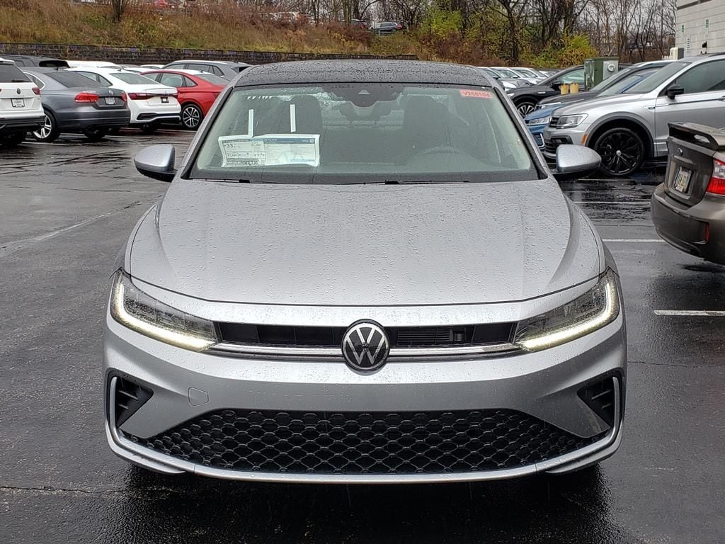 2026 Volkswagen Jetta SE - Photo 5