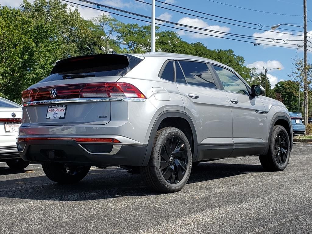 New 2026 Volkswagen Atlas Cross Sport SE w/Technology SUV