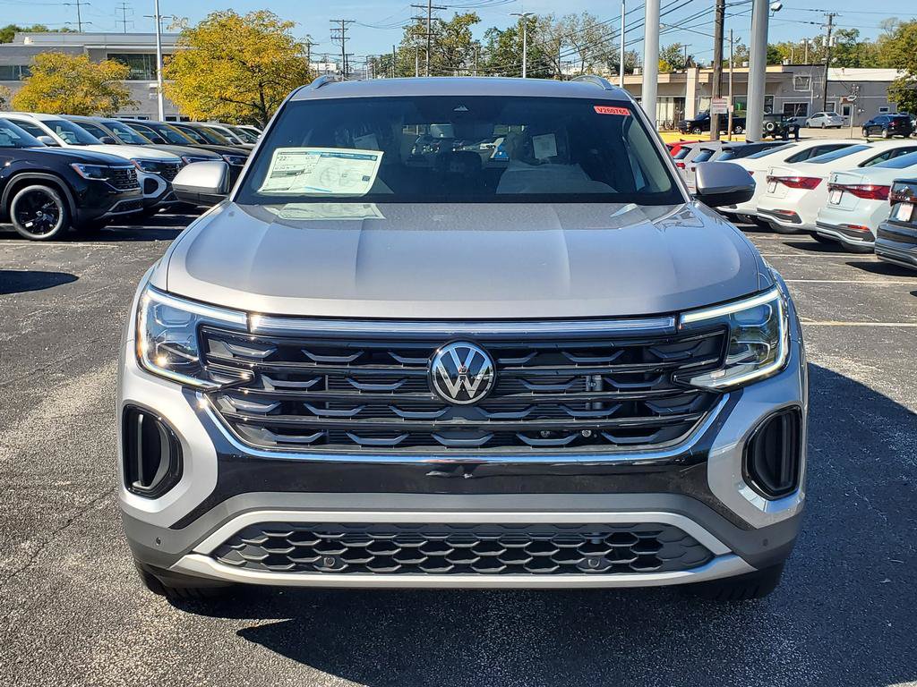 New 2026 Volkswagen Atlas Cross Sport SE w/Technology SUV