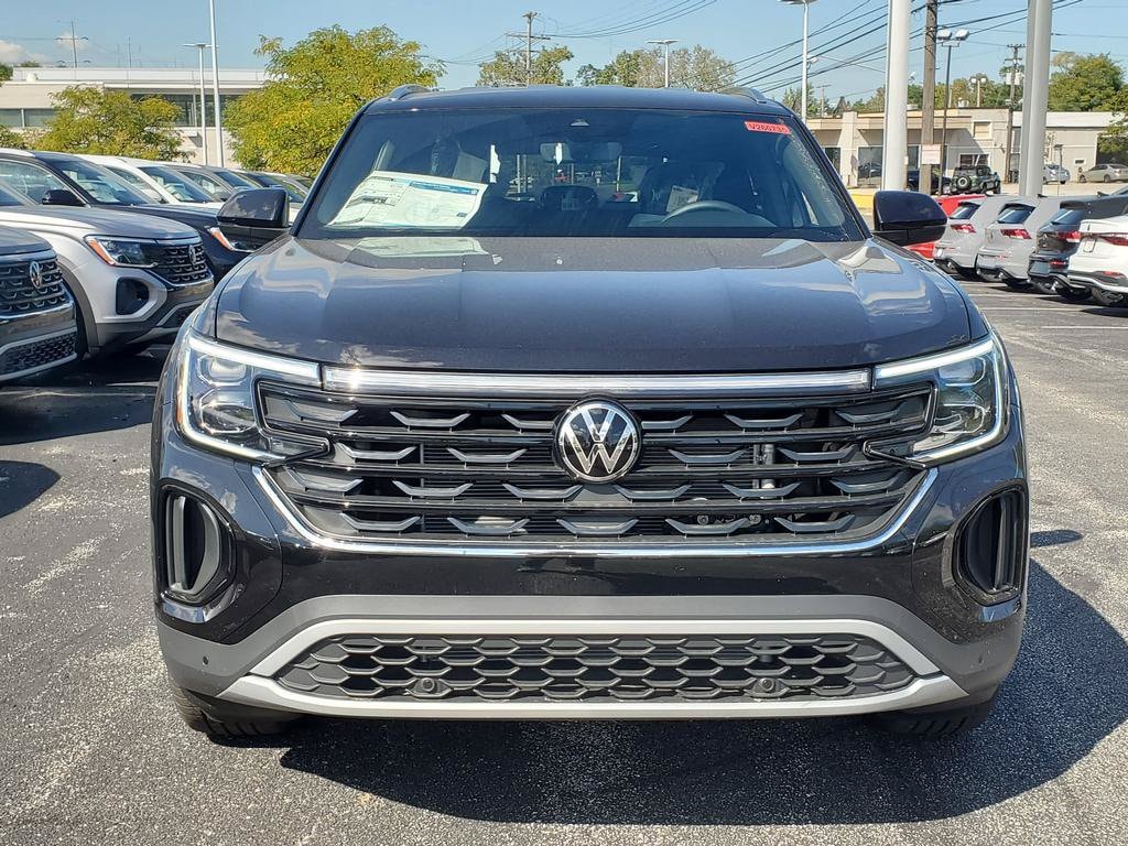 New 2026 Volkswagen Atlas Cross Sport SE w/Technology SUV