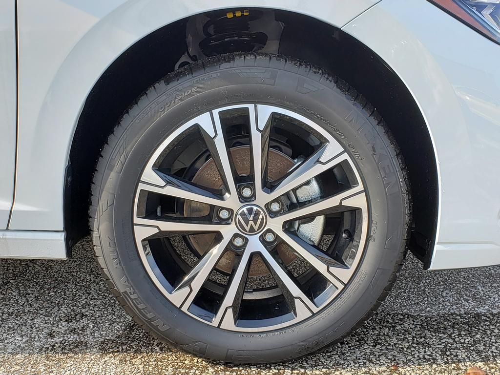 2026 Volkswagen Jetta Sport - Photo 12