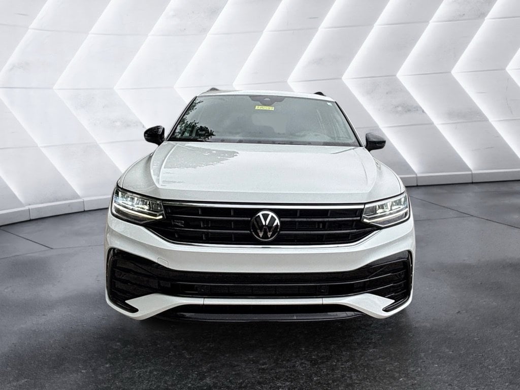 Used 2024 Volkswagen Tiguan 2.0T SE R-Line Black SUV