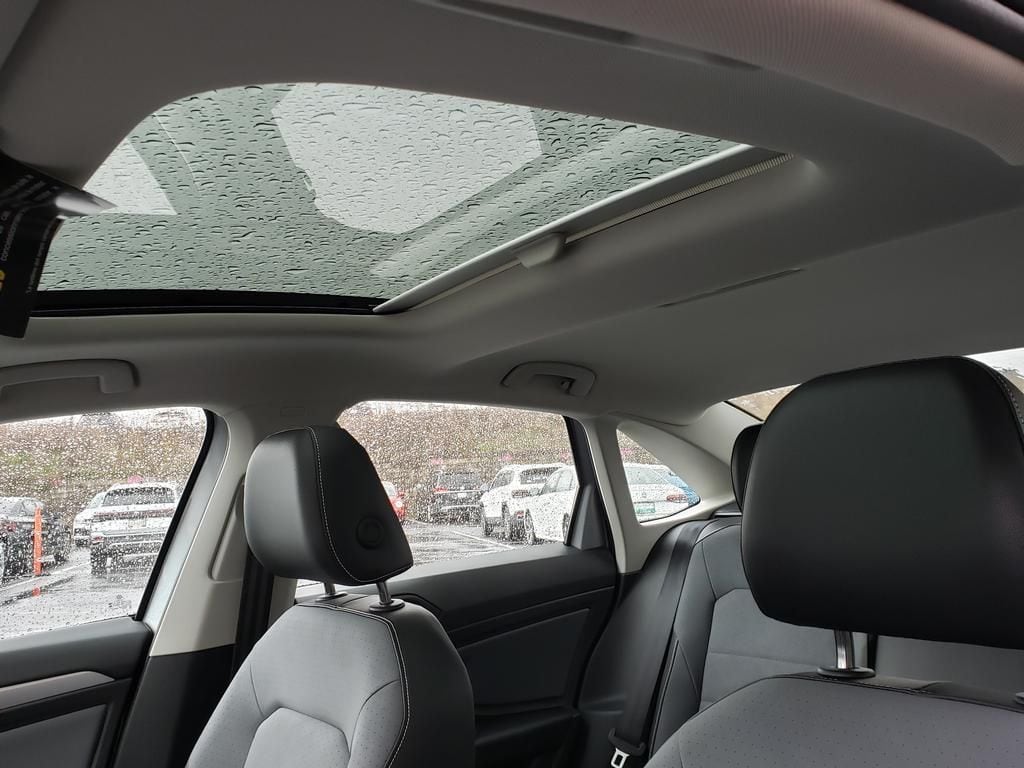 2026 Volkswagen Jetta SE - Photo 7