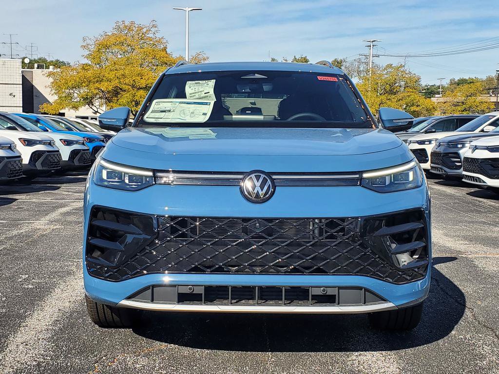 New 2026 Volkswagen Tiguan SEL R-Line Turbo SUV