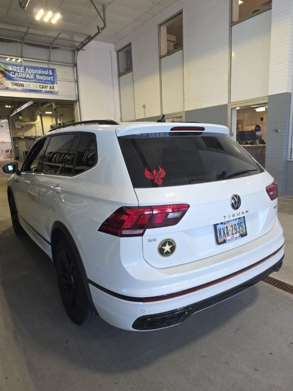 Used 2024 Volkswagen Tiguan 2.0T SE R-Line Black SUV